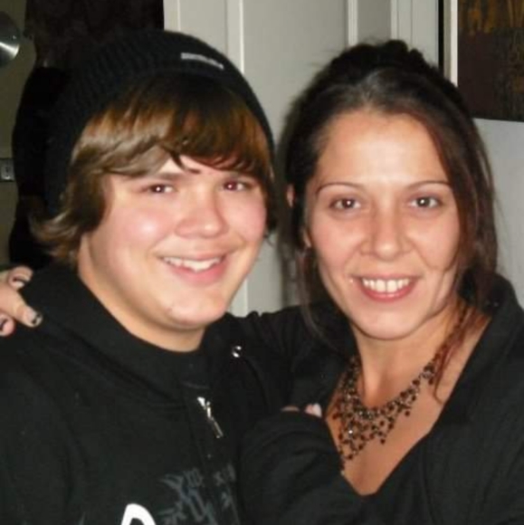 Hello  I’m Rhonda  won’t you be my Next customer - Picture 5 of 16